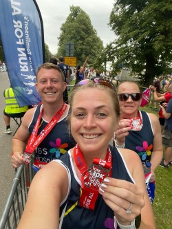 runners with medals